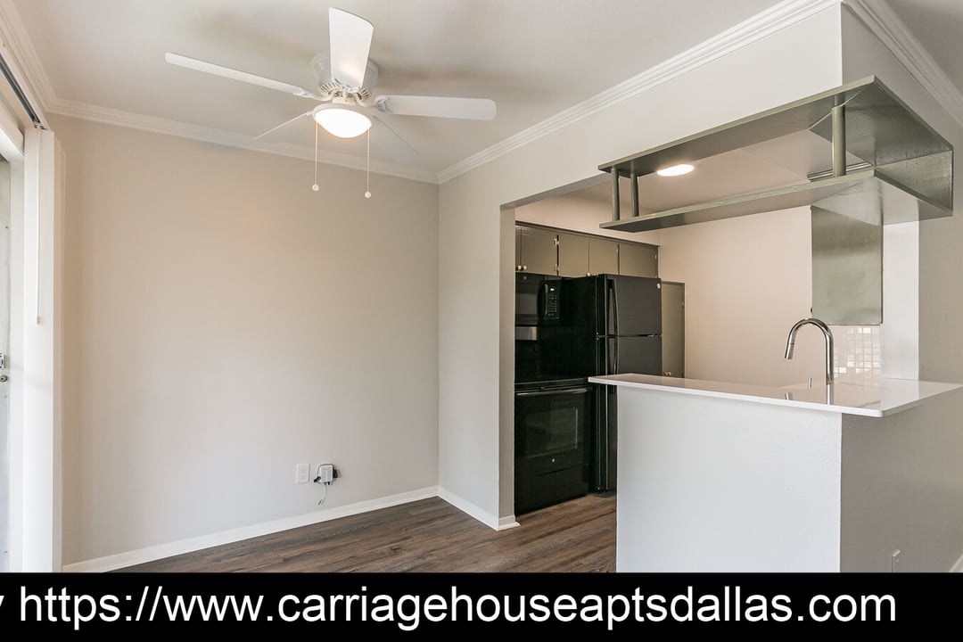Carriage House - 18